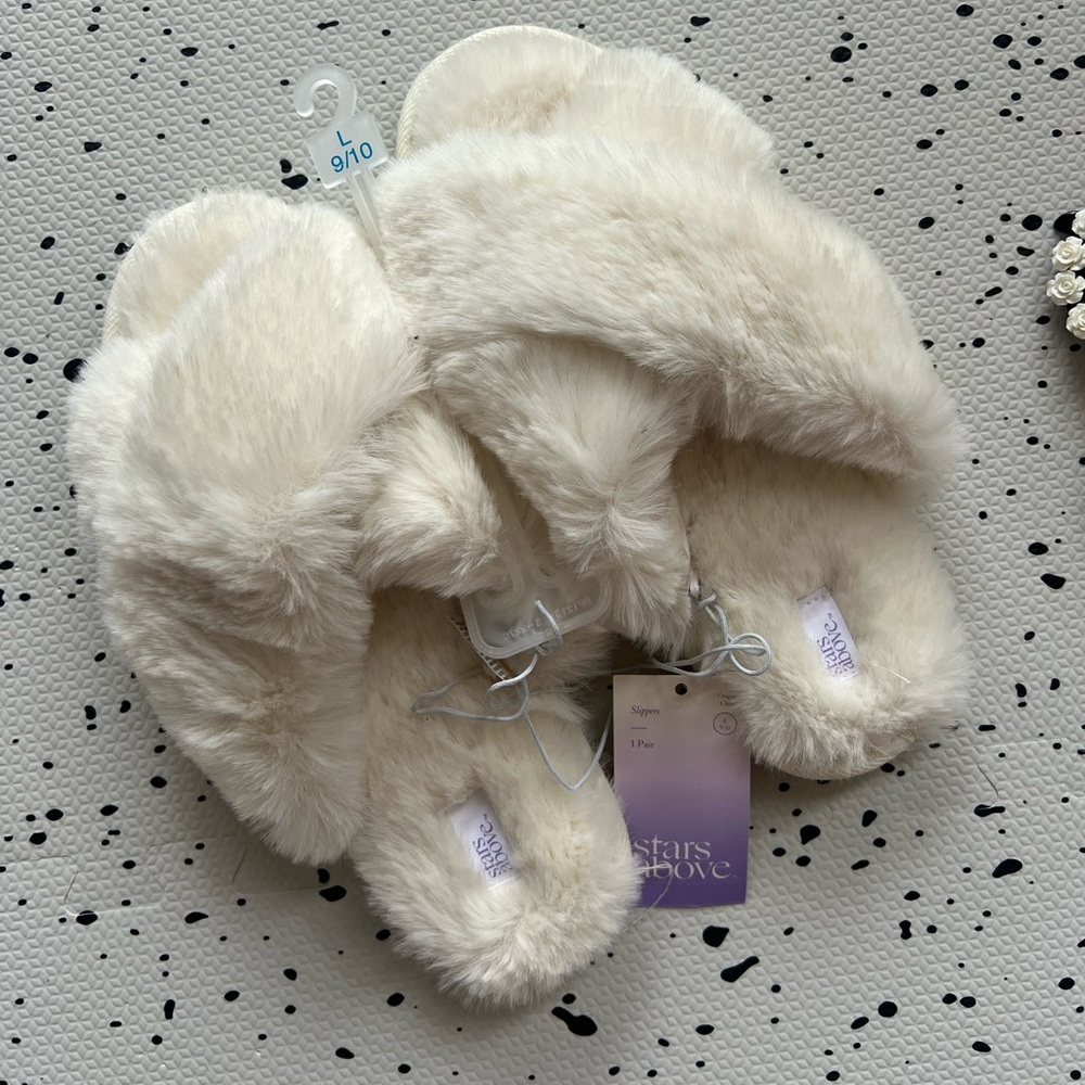 Stars above slippers size large